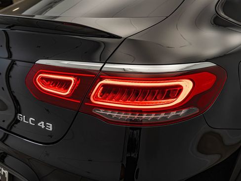 Certified 2023 Mercedes-Benz GLC 43 AMG 4MATIC Coupe image 9