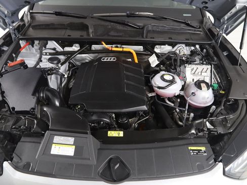 Used 2021 Audi Q5 e Prestige w/ Prestige Package AWD/4WD image 56
