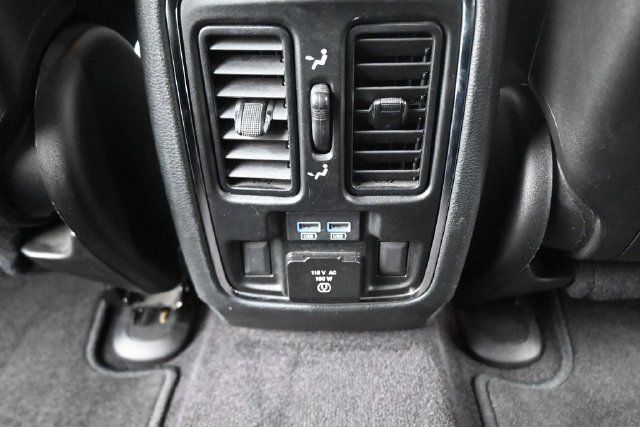 Used 2019 Jeep Grand Cherokee Limited w/ Trailer Tow Group IV AWD/4WD image 26