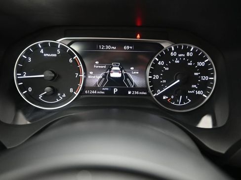 Used 2024 Nissan Rogue S image 15