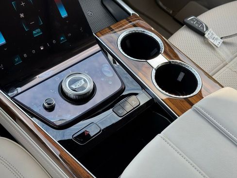 New 2025 Cadillac Escalade Sport Platinum image 31