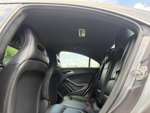 Used 2015 Mercedes-Benz CLA 250 4MATIC image 30