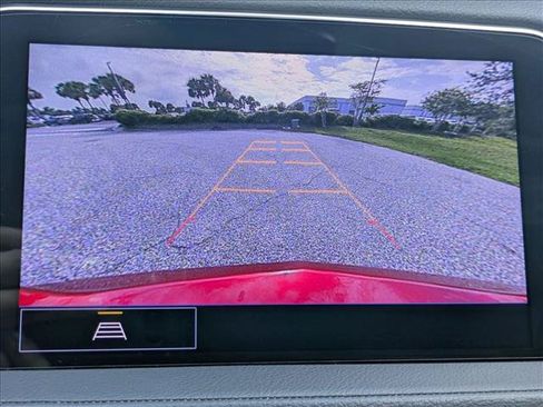 Used 2022 Cadillac XT4 Luxury FWD image 13