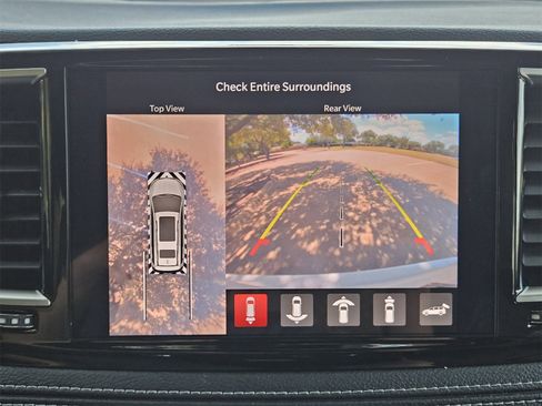 New 2025 Chrysler Pacifica Limited image 18