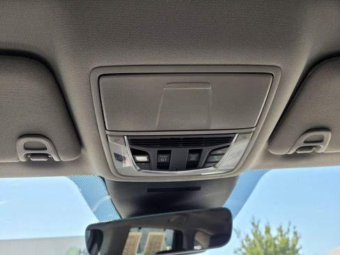 Used 2025 Acura MDX SH-AWD w/ Technology Package image 30