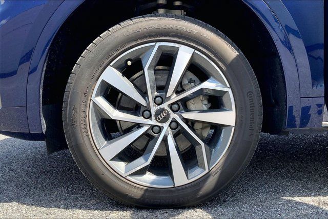 Used 2023 Audi Q5 2.0T Premium AWD/4WD image 8