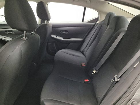 Used 2024 Nissan Sentra S FWD image 18