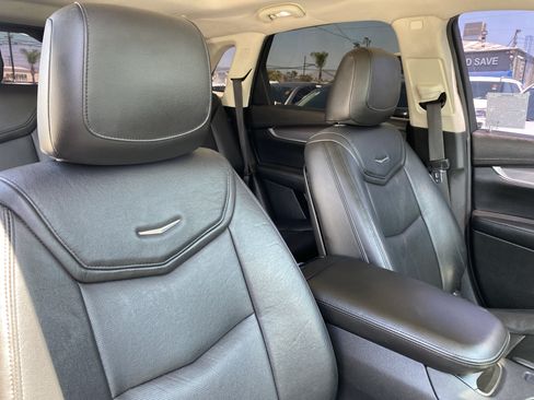 Used 2019 Cadillac XT5 Premium Luxury FWD image 29