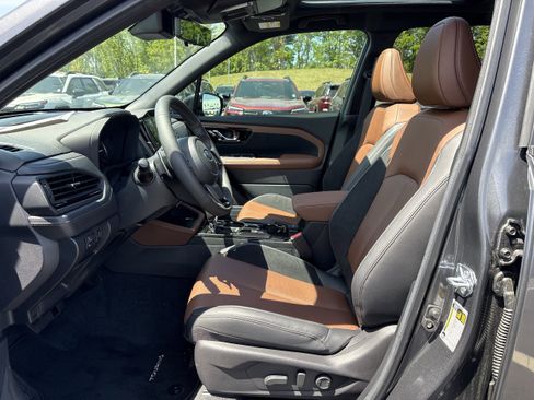 New 2026 Subaru Forester Touring AWD/4WD image 27