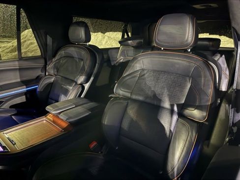 Used 2025 Lincoln Navigator L Black Label image 7