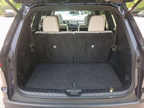 Used 2024 Lexus TX 350 AWD w/ Captains Chair Package image 28