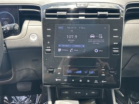 Certified 2024 Hyundai Tucson SEL FWD image 17