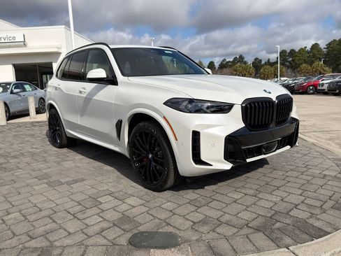 New 2026 BMW X5 sDrive40i w/ M Sport Package image 7