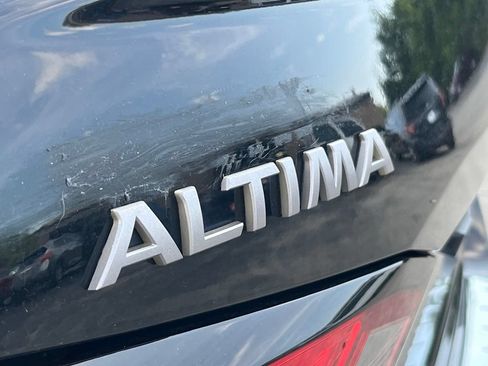 Used 2023 Nissan Altima 2.5 SL AWD/4WD image 8