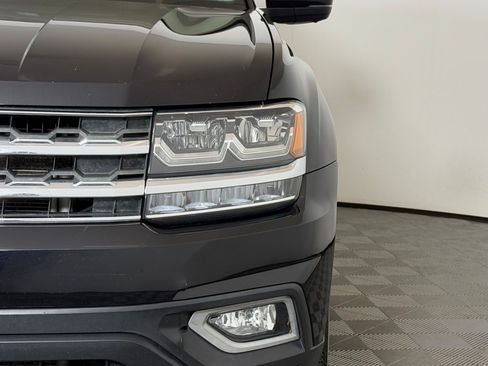 Used 2018 Volkswagen Atlas SEL Premium AWD/4WD image 11