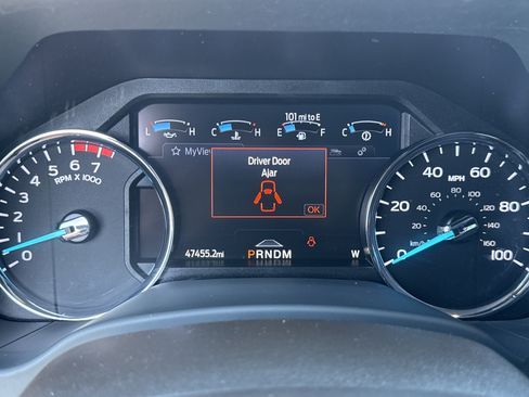 Used 2022 Ford F350 King Ranch w/ Tremor Off-Road Package AWD/4WD image 32