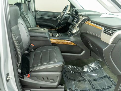 Used 2015 GMC Yukon Denali w/ Open Road Package AWD/4WD image 8