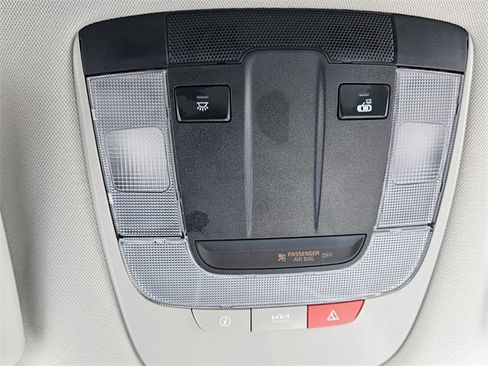 Used 2023 Kia Sportage EX image 18