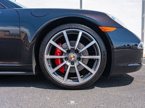 Used 2014 Porsche 911 Carrera 4S AWD/4WD image 21