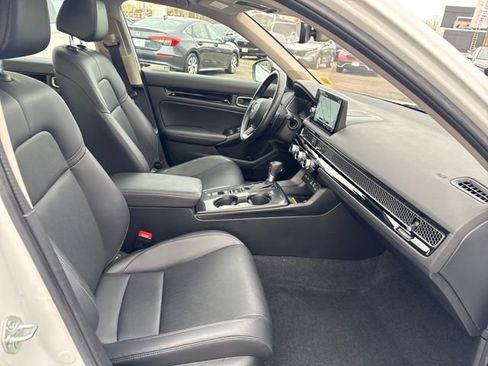 Used 2023 Honda Civic Touring image 20