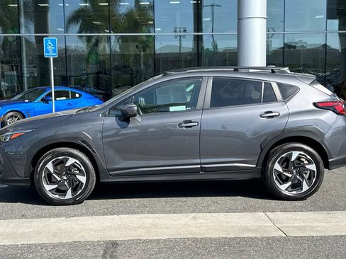 Certified 2025 Subaru Crosstrek 2.5i Limited w/ Crosstrek Mirror Package image 9