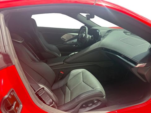 Used 2024 Chevrolet Corvette Stingray Preferred Cpe w/ Z51 Performance Package RWD image 15