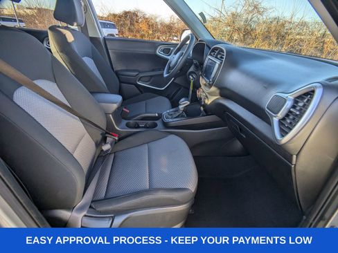 Used 2024 Kia Soul LX w/ Option Group 015 image 15