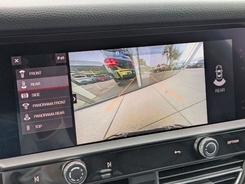 Certified 2025 Porsche Macan image 19