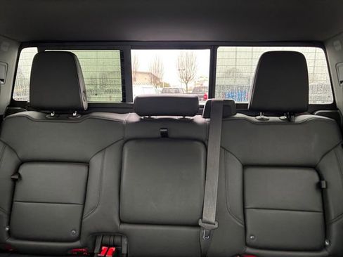 Used 2022 Chevrolet Silverado 1500 LT Trail Boss w/ LT Trail Boss Premium Package image 28