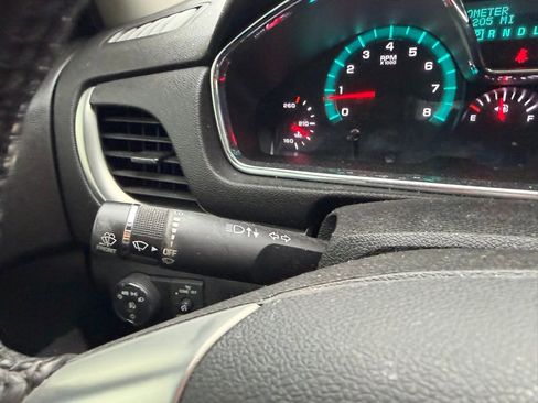 Used 2014 Chevrolet Traverse LT image 15