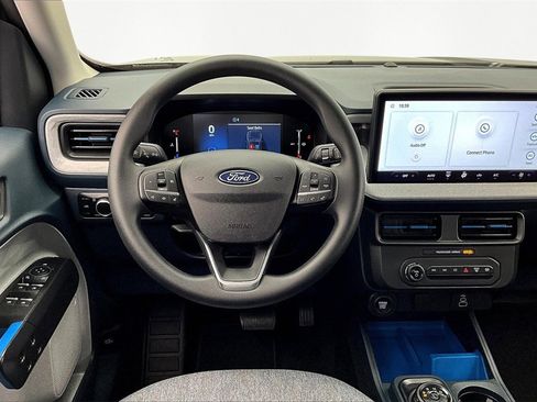 Used 2025 Ford Maverick XLT w/ Equipment Group 302A image 5