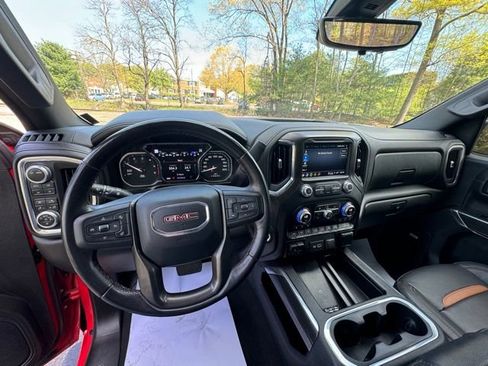 Used 2021 GMC Sierra 1500 AT4 w/ AT4 Premium Package AWD/4WD image 18