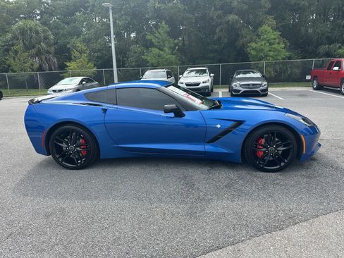 Used 2016 Chevrolet Corvette Stingray Coupe w/ 2LT Preferred Equipment Group RWD image 10