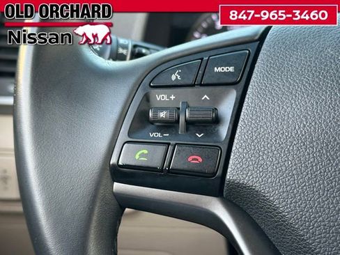 Used 2016 Hyundai Tucson Limited image 19