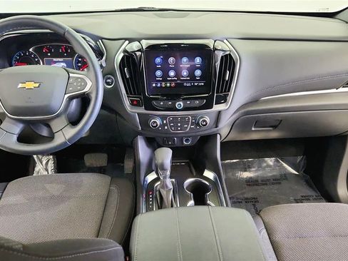 Used 2023 Chevrolet Traverse LT AWD/4WD image 35