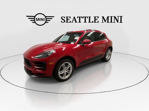 Used 2021 Porsche Macan AWD/4WD image 5