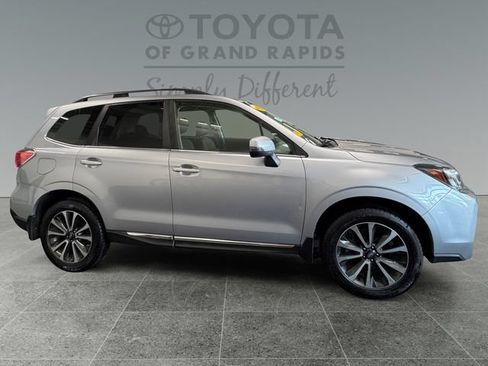 Used 2018 Subaru Forester 2.0XT Touring AWD/4WD image 8