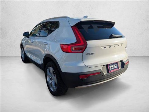 Used 2019 Volvo XC40 T5 Momentum AWD/4WD image 8