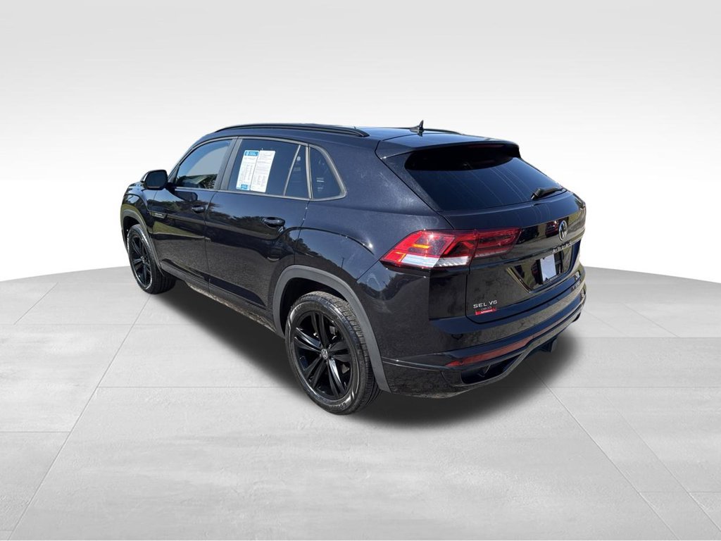 Used 2023 Volkswagen Atlas Cross Sport SEL R-Line AWD/4WD image 6