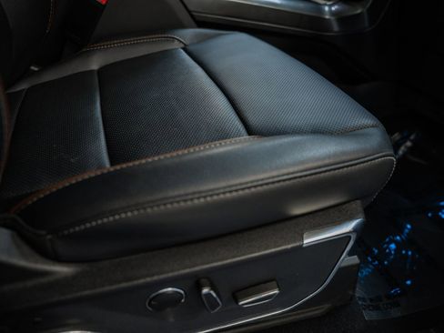 Certified 2023 Ford F150 Lariat w/ Equipment Group 502A High image 46