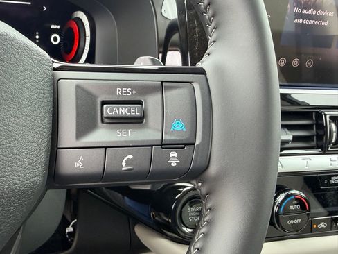 New 2026 Nissan Pathfinder SL FWD image 18