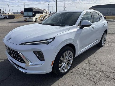 New 2026 Buick Envision Avenir image 3