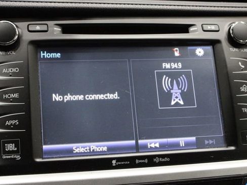 Used 2017 Toyota Highlander Limited Platinum image 28