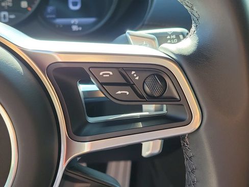 Certified 2024 Porsche 718 Cayman RWD image 36