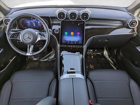 Certified 2025 Mercedes-Benz GLC 300 image 18