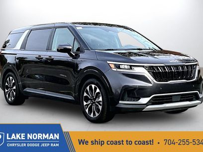 Used 2024 Kia Carnival EX