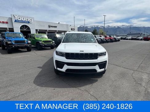 New 2026 Jeep Grand Cherokee Laredo image 13