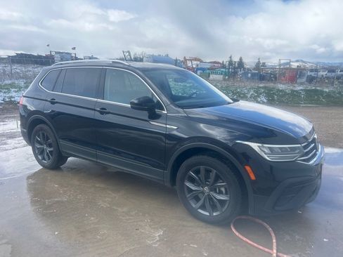 Used 2022 Volkswagen Tiguan SE AWD/4WD image 7