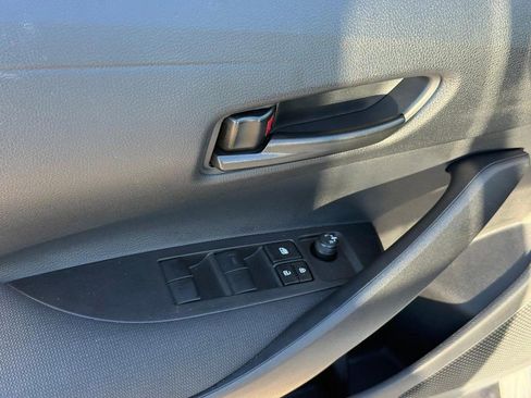 Certified 2025 Toyota Corolla LE image 16