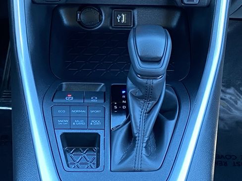 Certified 2025 Toyota RAV4 XLE image 15